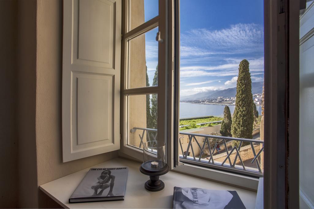 U Palazzu Ghejenuvese Apartman Bastia  Kültér fotó