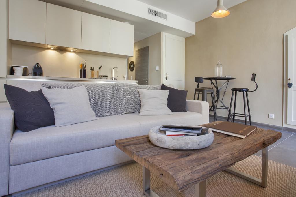 U Palazzu Ghejenuvese Apartman Bastia  Kültér fotó